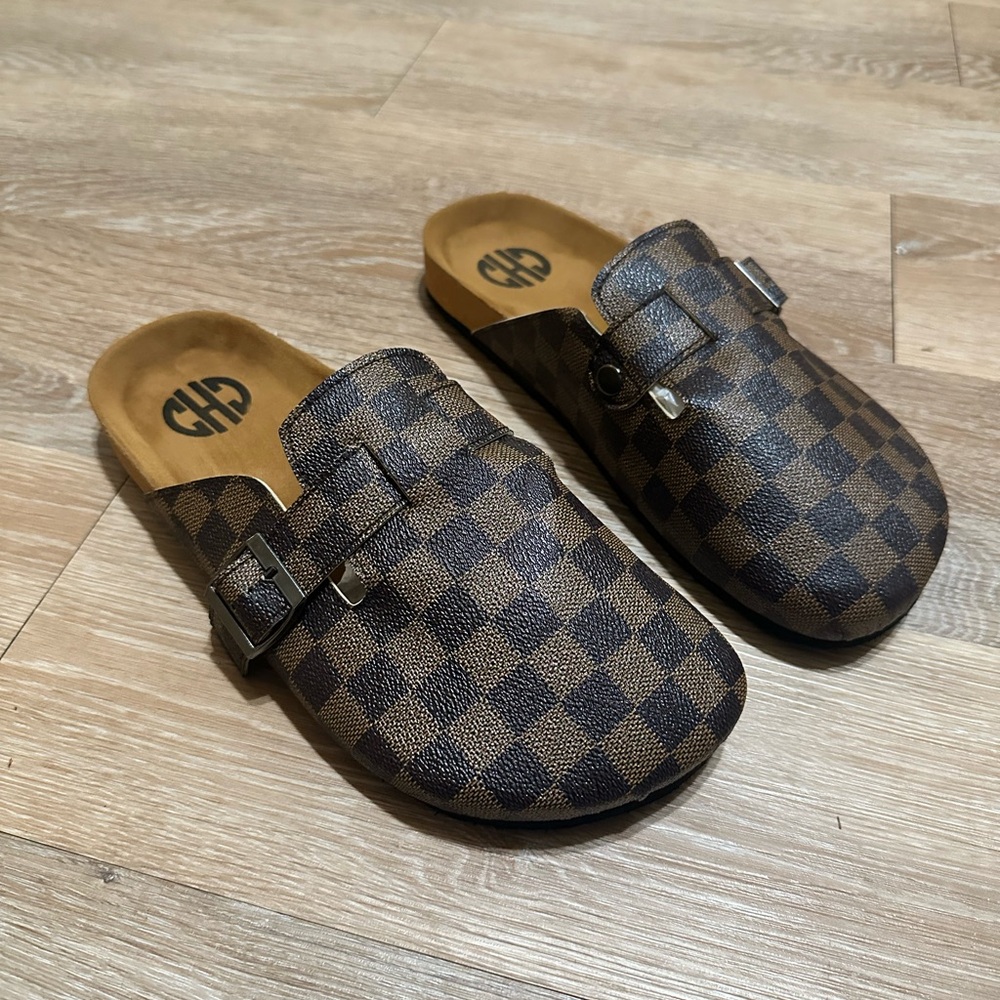 Brown Checkered Slip-On Clogs